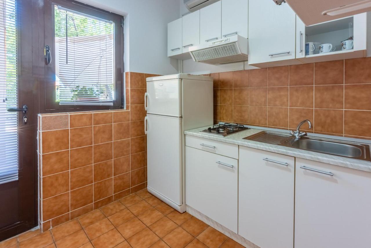 Apartments Lilin Цриквениця Екстер'єр фото