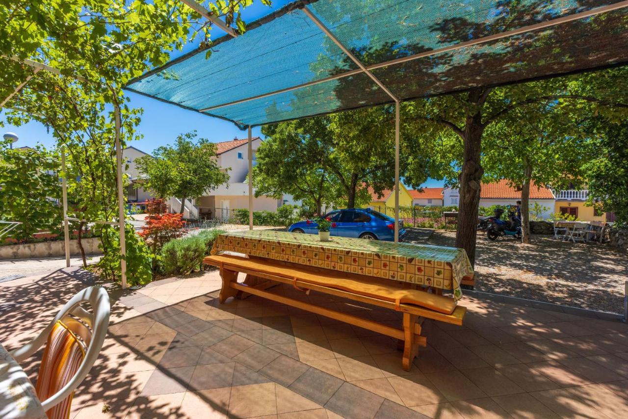 Apartments Lilin Цриквениця Екстер'єр фото