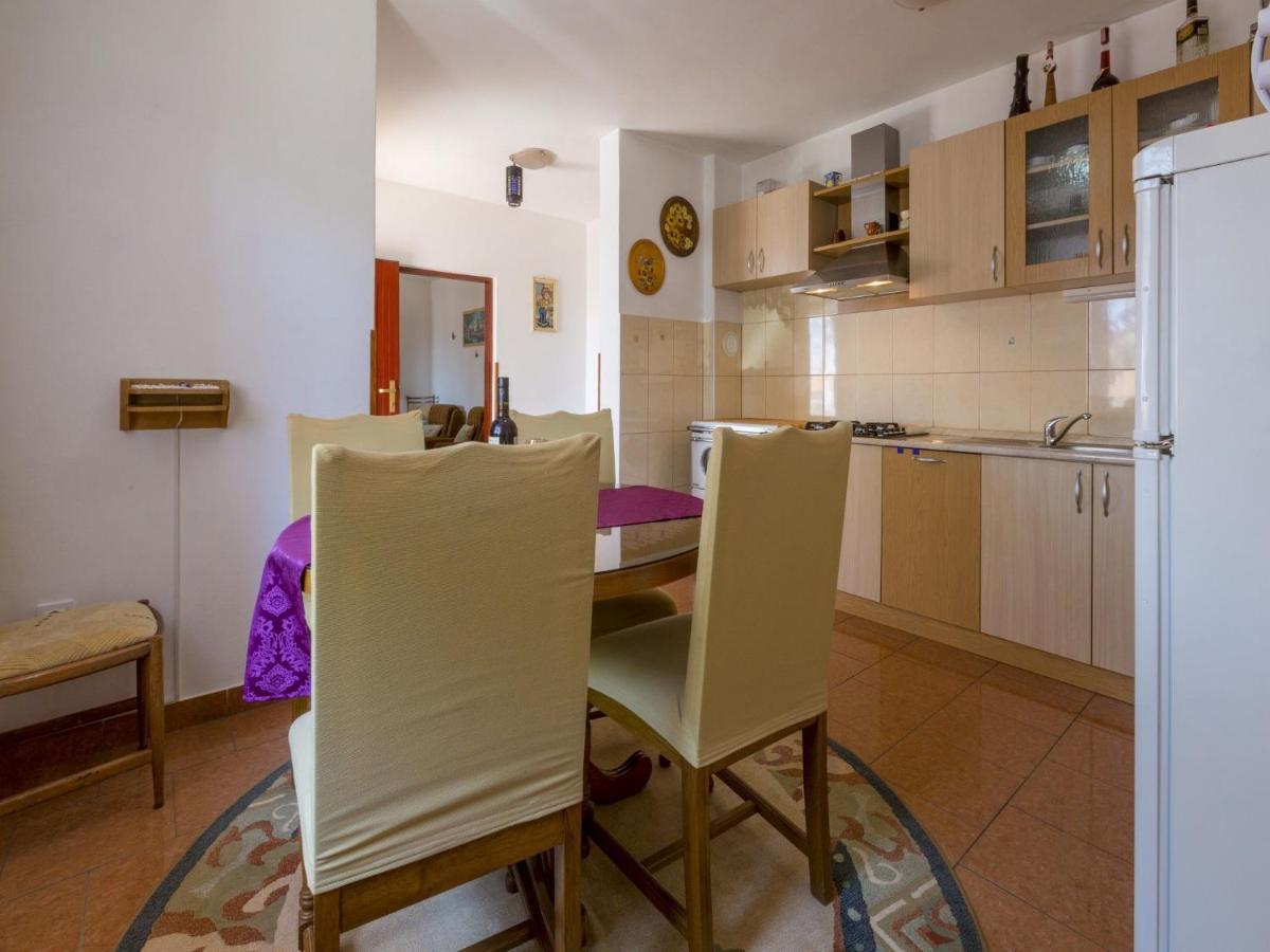 Apartments Lilin Цриквениця Екстер'єр фото
